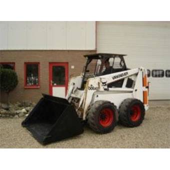 Гидромолот для мини-погрузчика Bobcat 943